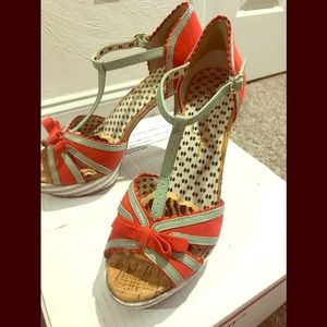 Closet clean out! Jessica Simpson strappy sandals